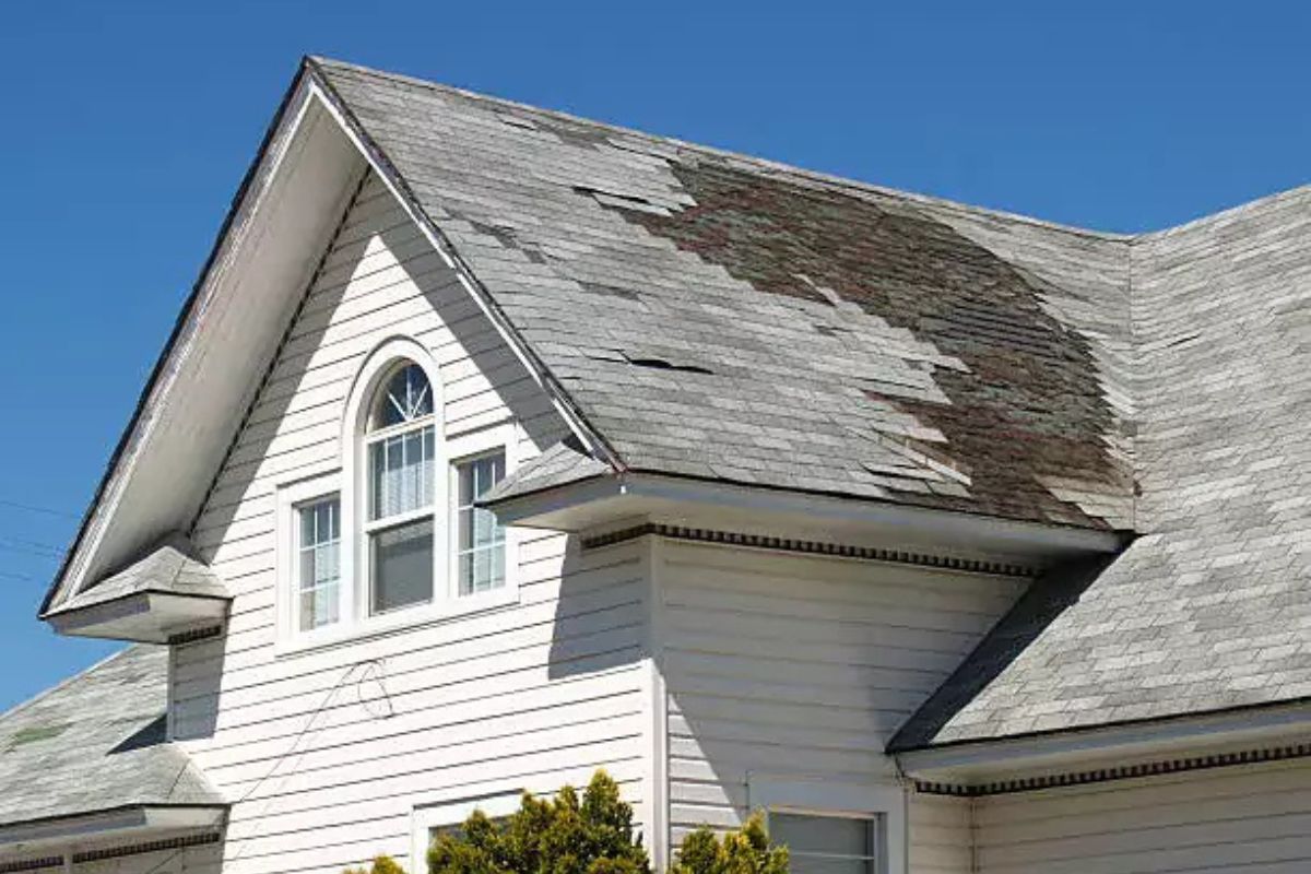 How to Check for Roof Damage After a Storm?